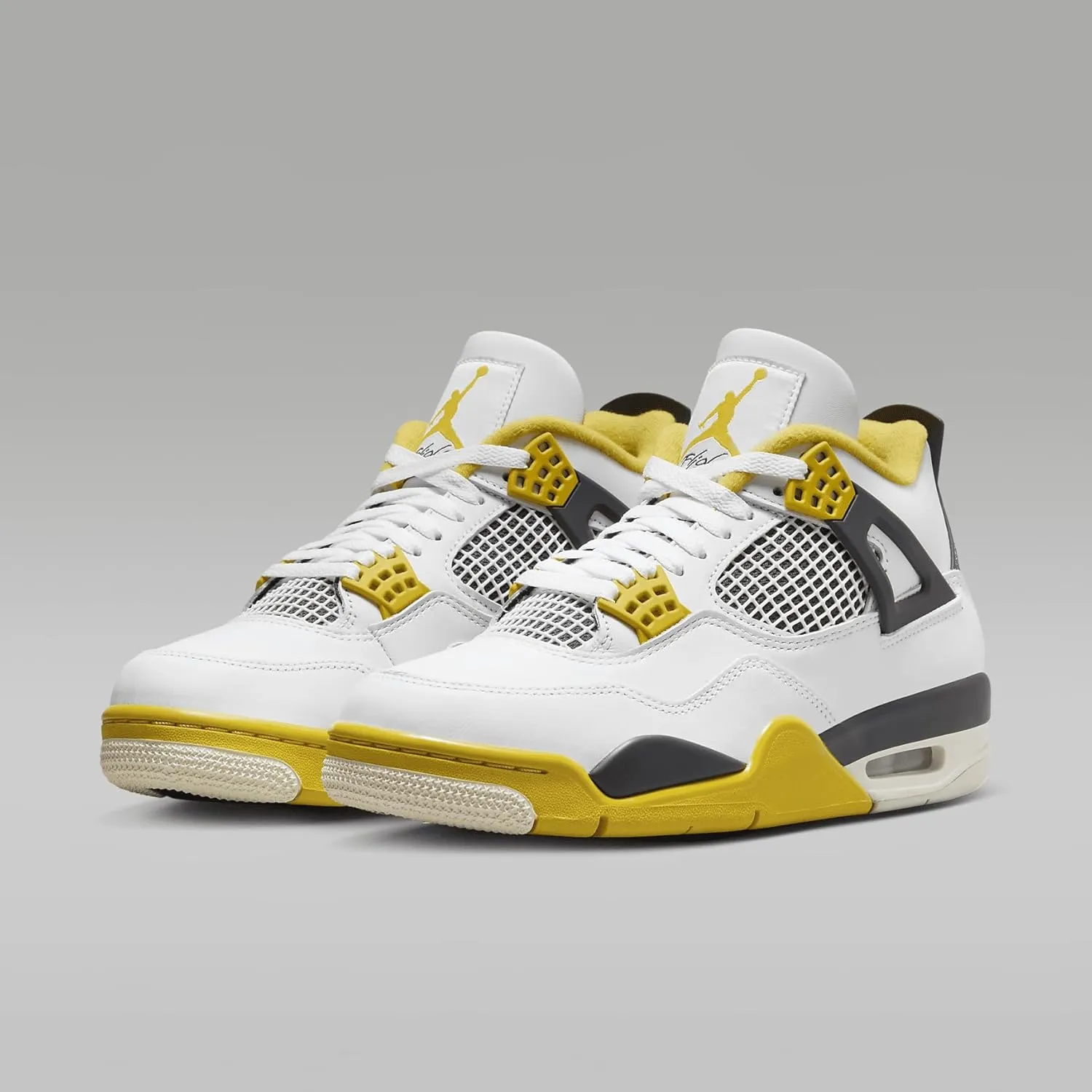 Air Jordan 4 Retro Womens Shoes