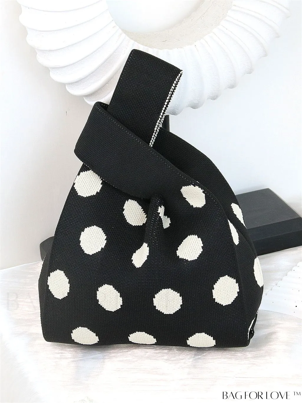 BagForLove - Chic Checkered & Floral Knit Womens Handbag - Spacious Shopping & Casual Tote