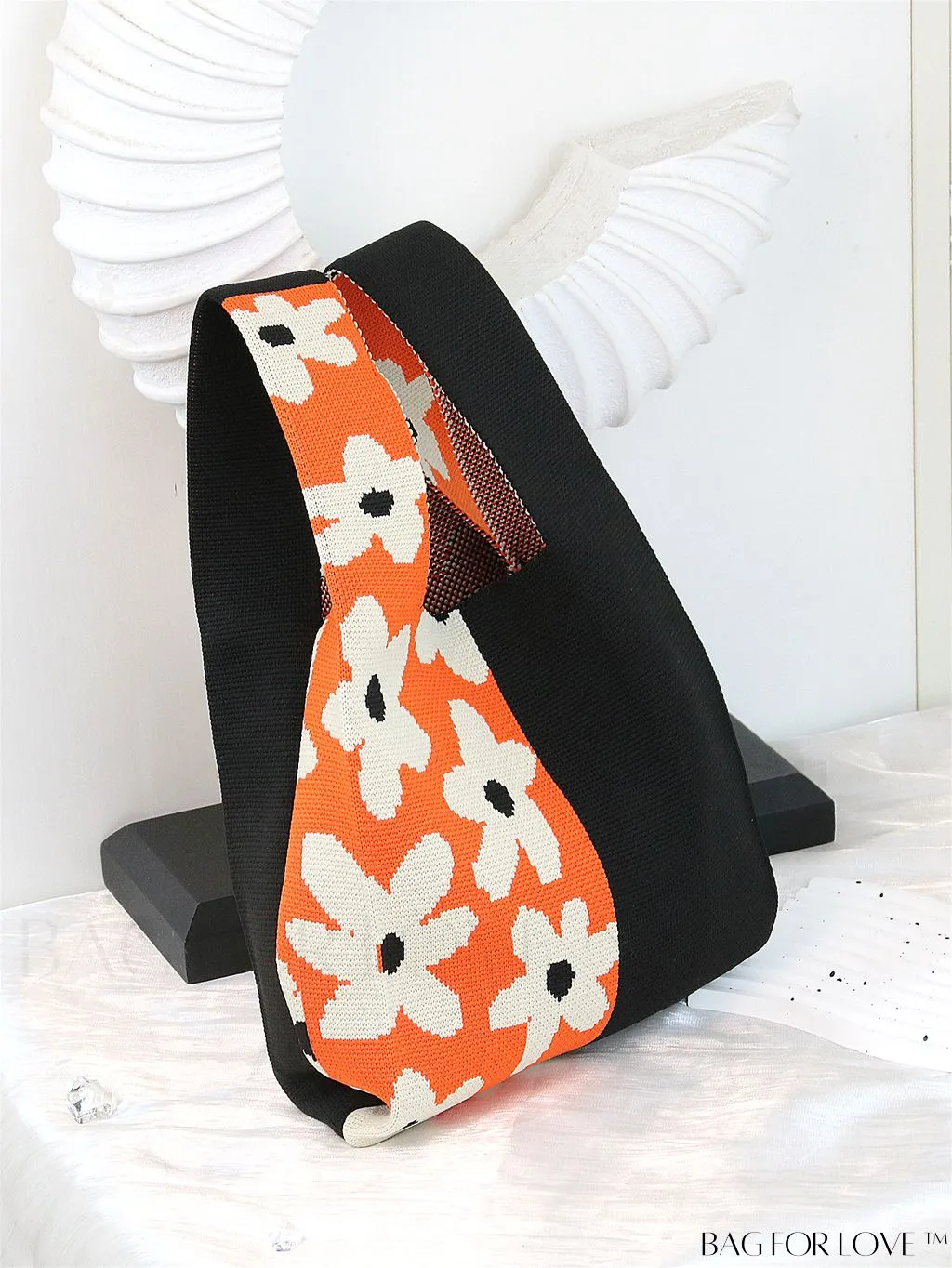 BagForLove - Chic Checkered & Floral Knit Womens Handbag - Spacious Shopping & Casual Tote