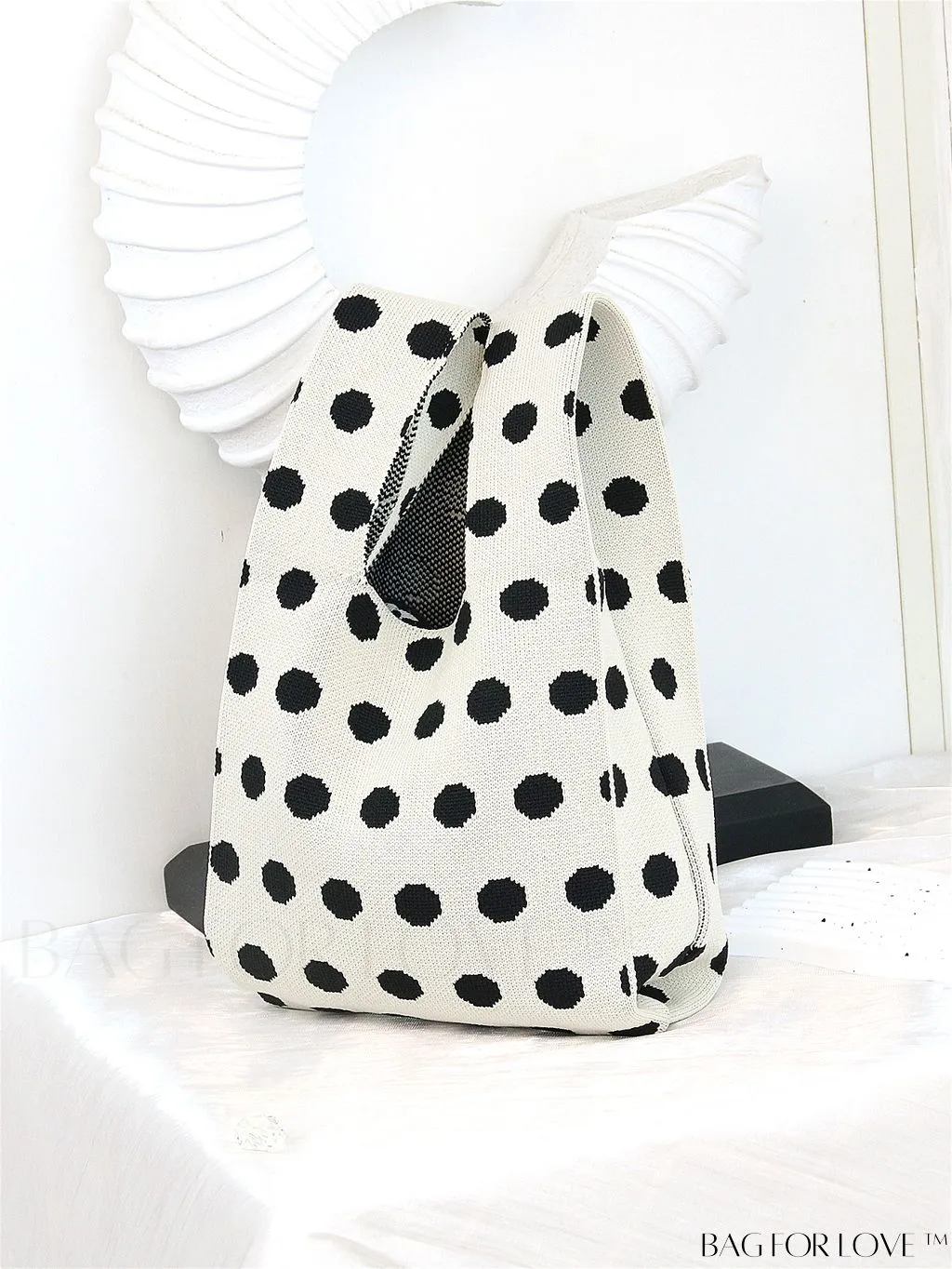 BagForLove - Chic Checkered & Floral Knit Womens Handbag - Spacious Shopping & Casual Tote