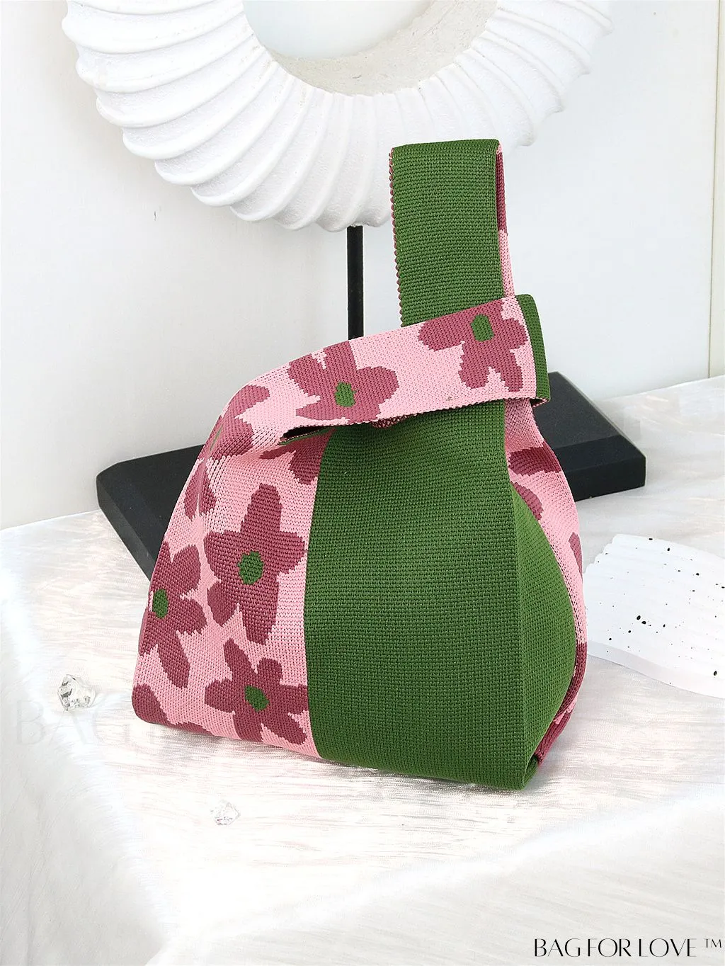 BagForLove - Chic Checkered & Floral Knit Womens Handbag - Spacious Shopping & Casual Tote