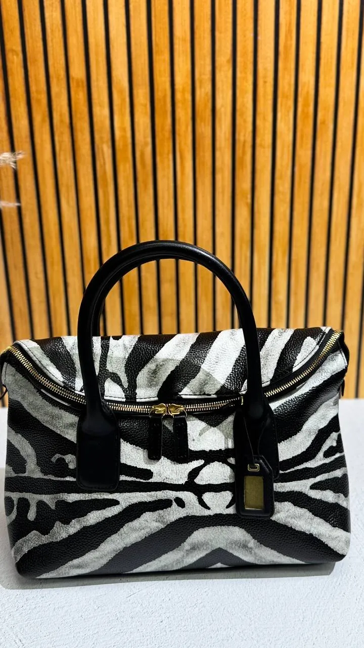BLACK ZEBRA Bag – A Statement of Style