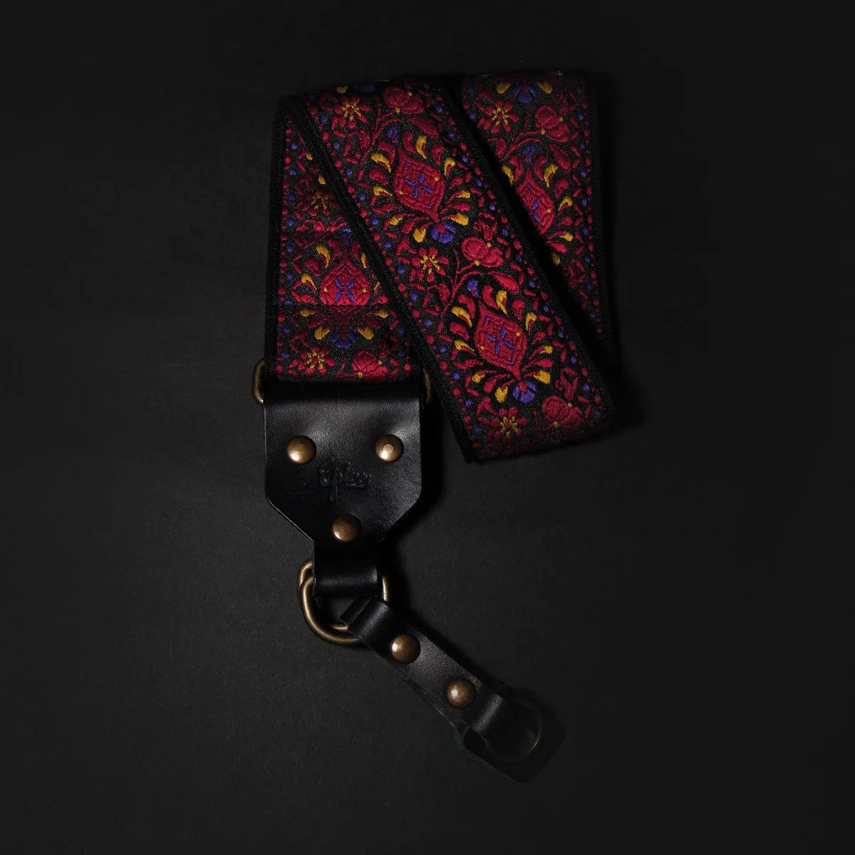 Carmine Peafowl Retro Camera Strap