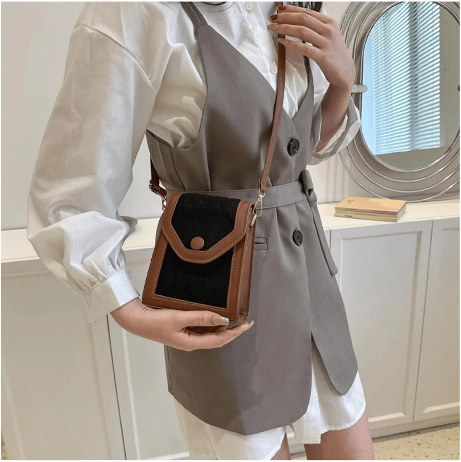 Color-Block Crossbody Bags for Women, PU Cross Body Purses Cute Designer Handbags Shoulder Bag Small Size