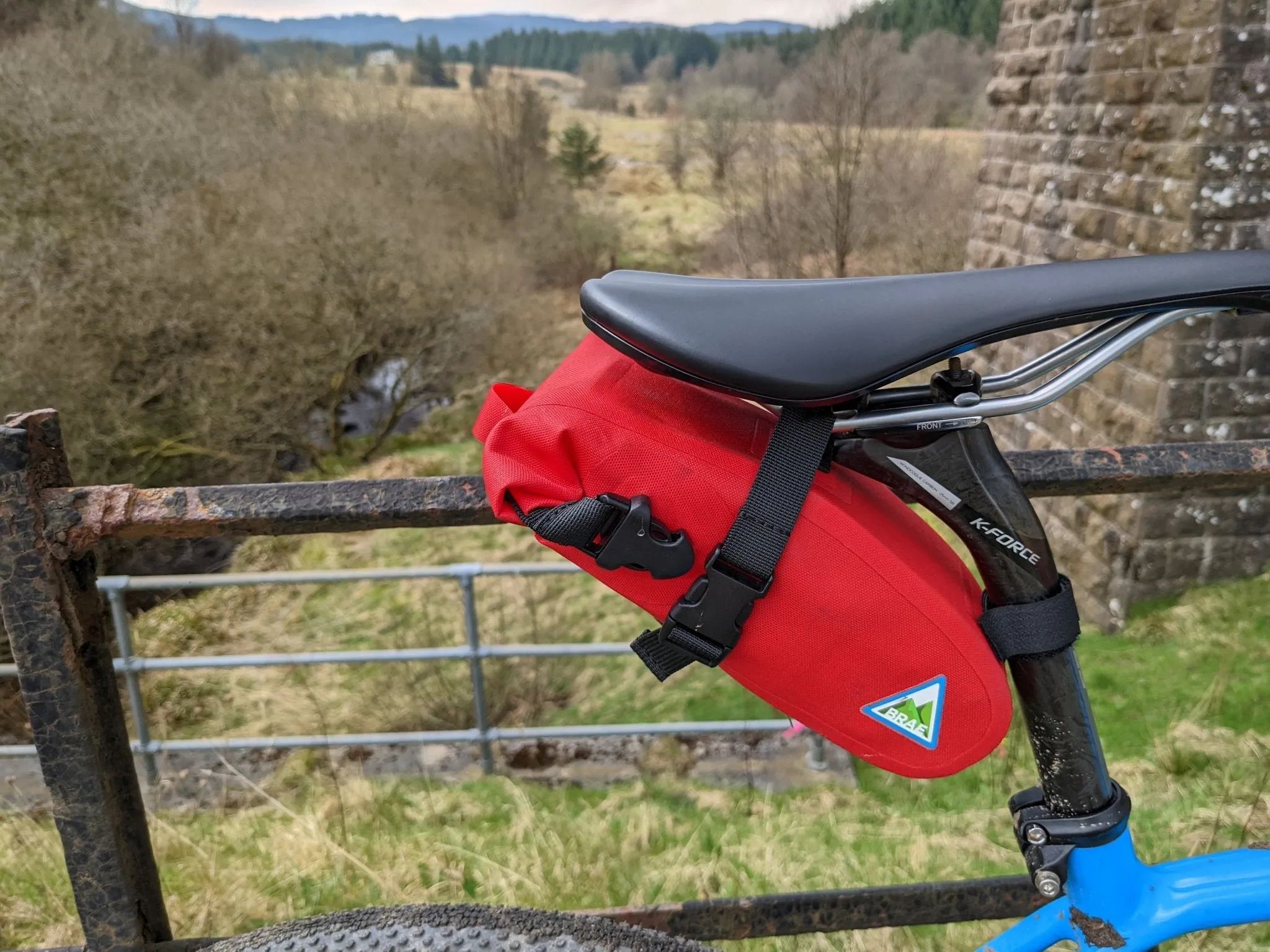Dass 1.5L Waterproof Bike Saddle Bag - Red