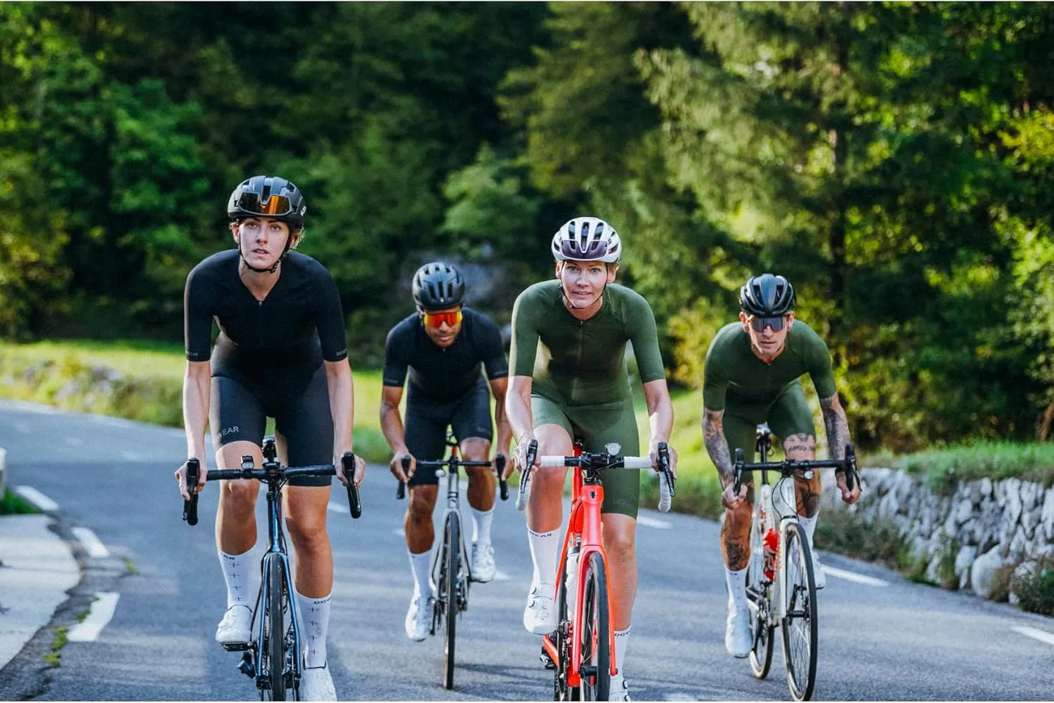 GORE WEAR Womens Distance Bib Shorts  2.0