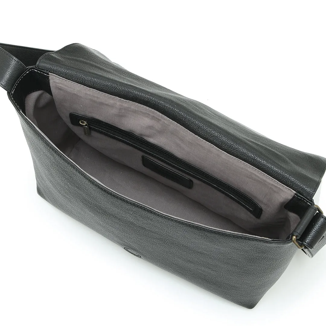Grained Flap Shoulder