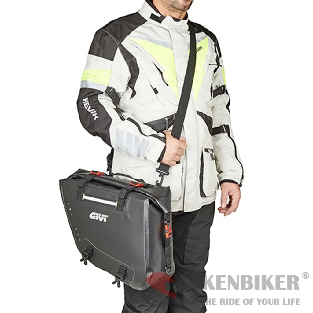 GRT718 Waterproof Side Bags, 15 15 Litres - Givi