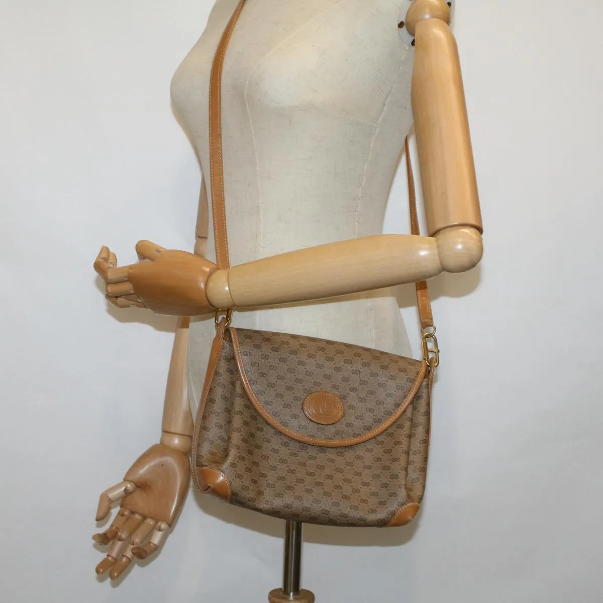 GUCCI Micro GG Canvas Shoulder Bag PVC Leather Beige th4136