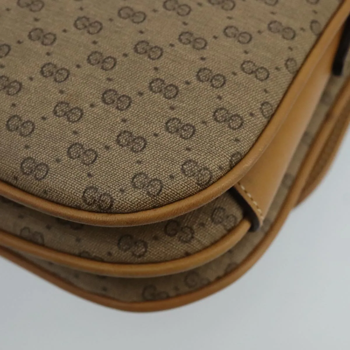 GUCCI Micro GG Supreme Shoulder Bag PVC Beige Gold 001 406 1780 100267