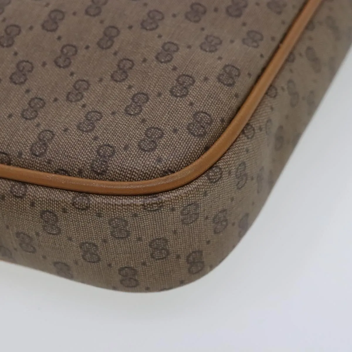 GUCCI Micro GG Supreme Shoulder Bag PVC Beige Gold 007 113 0095 94797