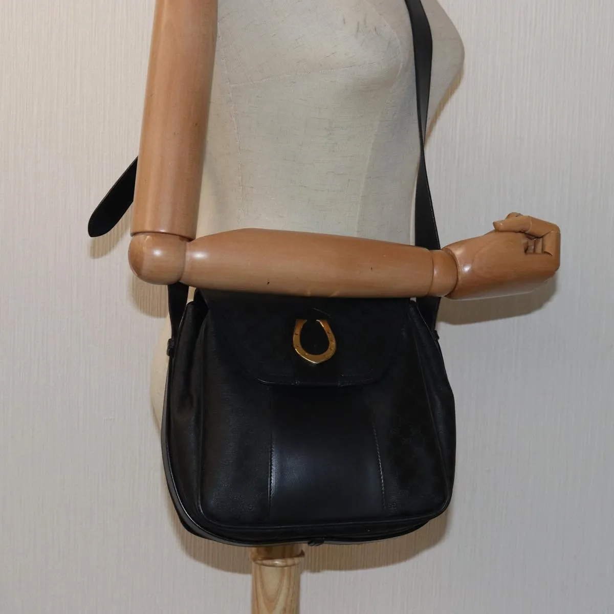GUCCI Micro GG Supreme Shoulder Bag PVC Black 80932