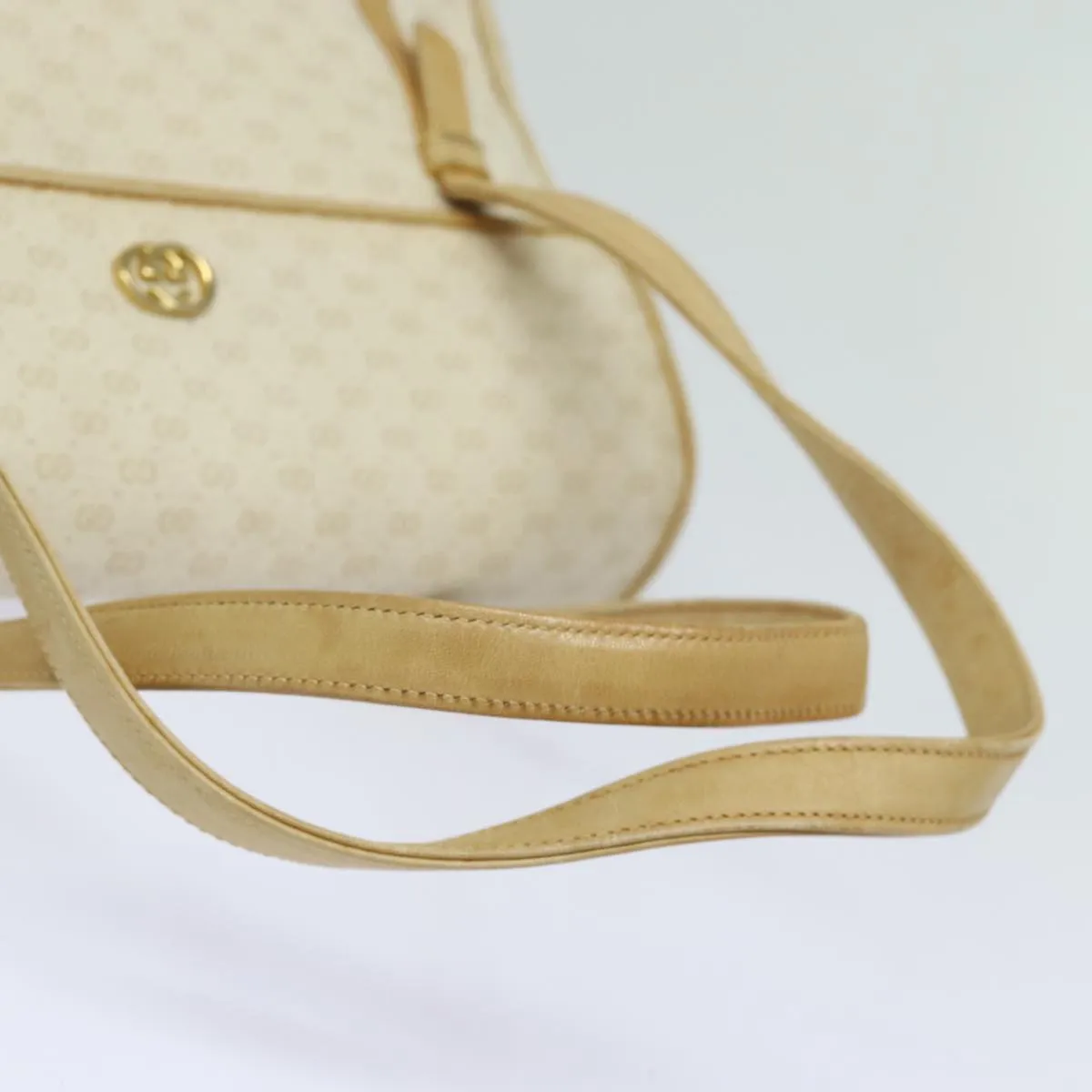 GUCCI Micro GG Supreme Shoulder Bag PVC Leather White 46 000 4857 81156
