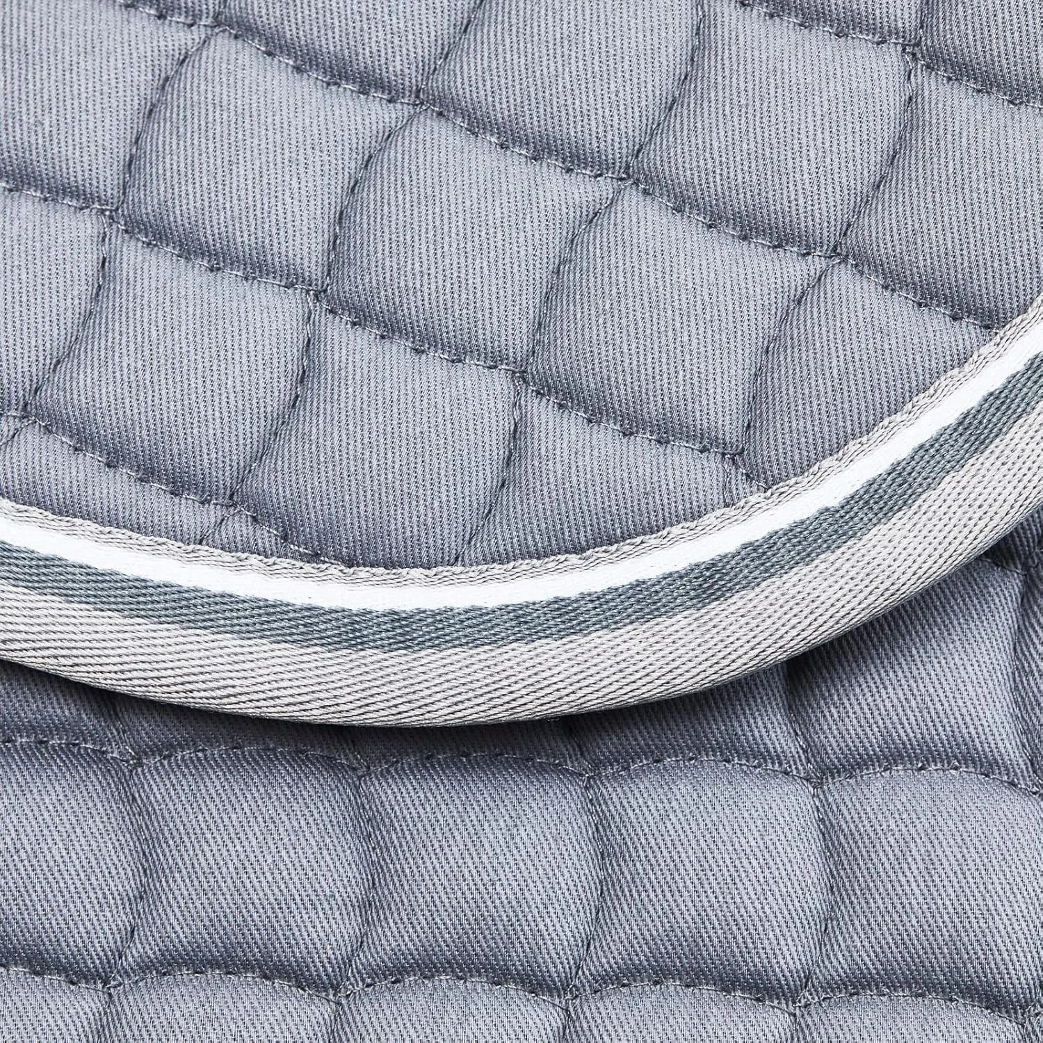 HORZE Adepto Quilted Quick-Dry Dressage Saddle Pad for Horses with Two-Tone Trim