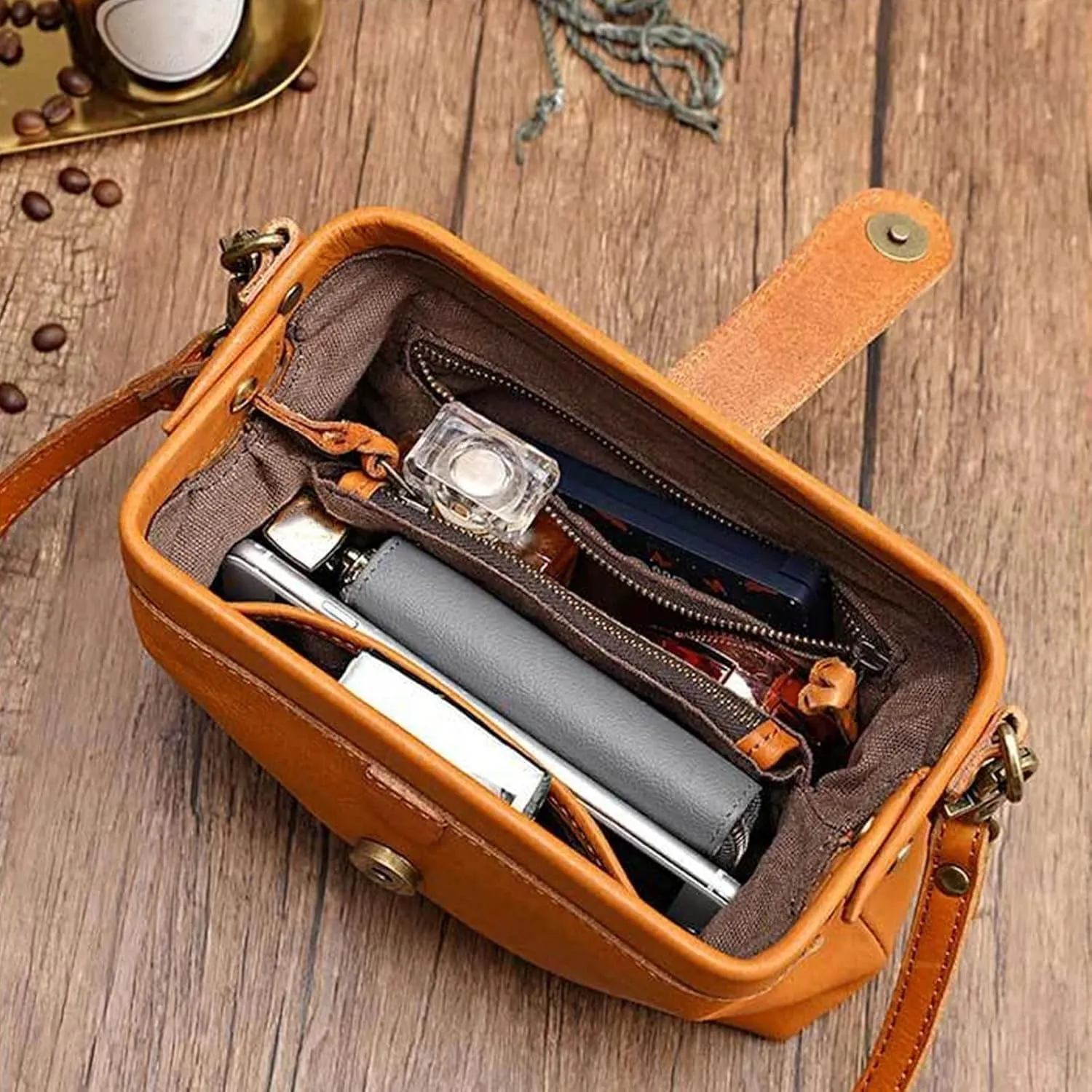 Langrents Handbag, Retro Handmade Leather Bag, Waterproof