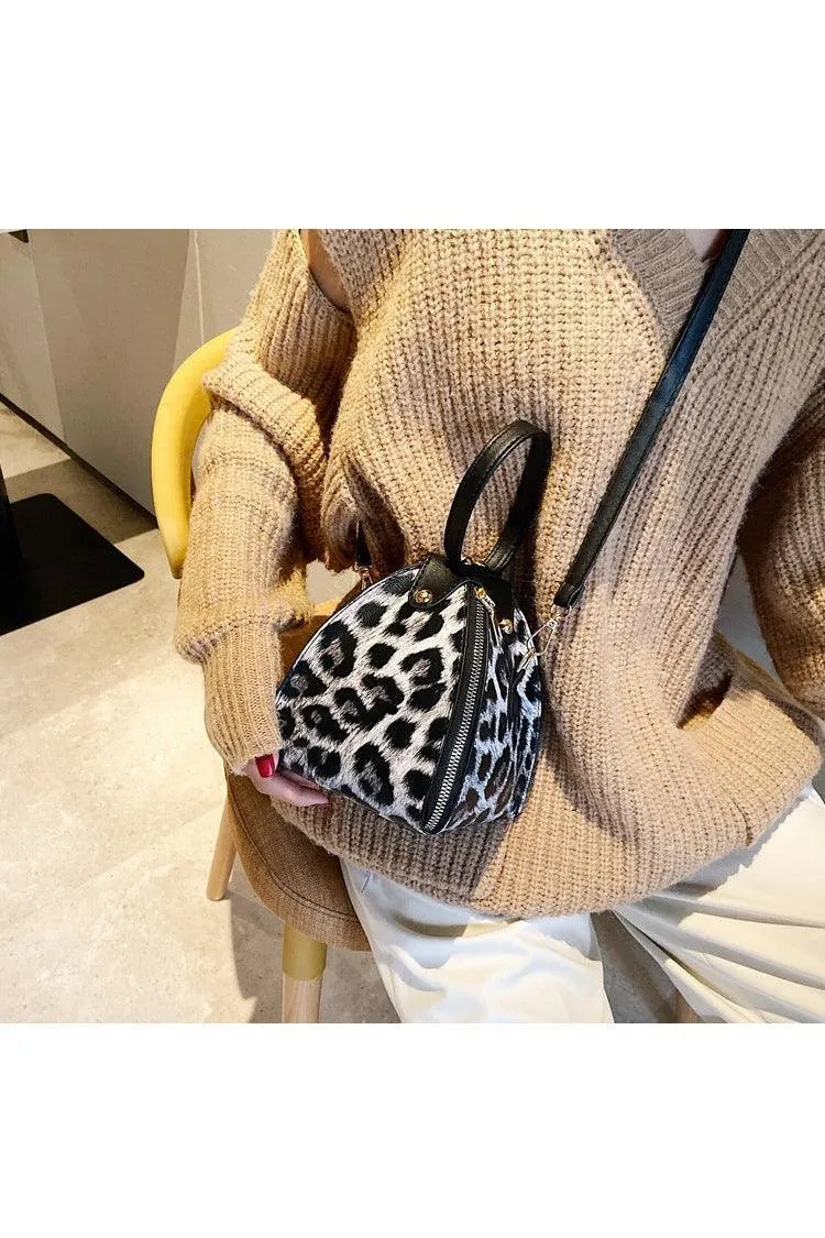 Leopard print triangle handbag