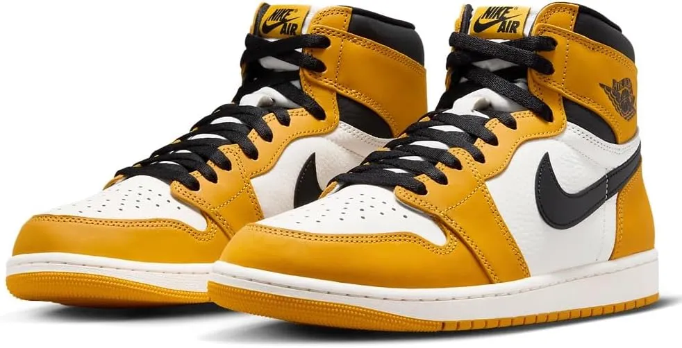 NIKE Air Jordan 1 Retro High OG Yellow Ochre (DZ5485-701, Yellow Ochre/Sail/Black)