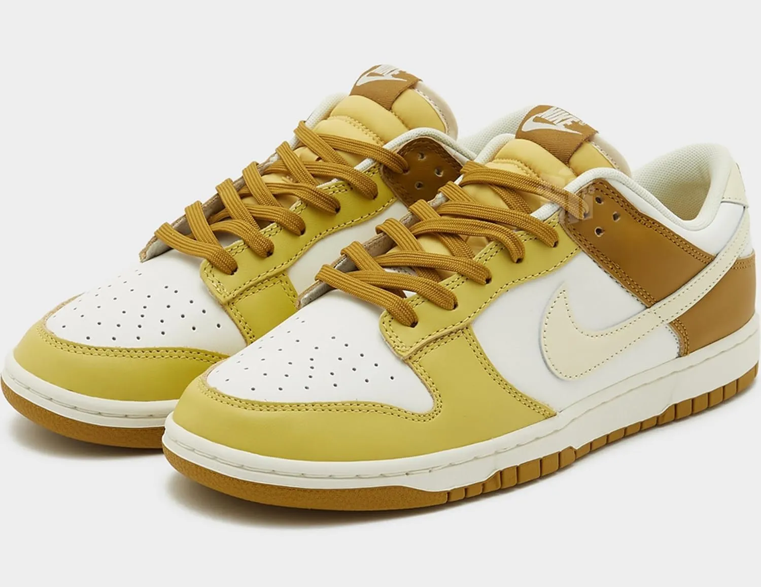 Nike Men's Dunk Low Retro