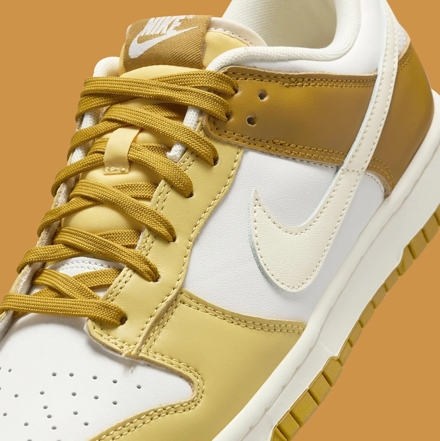 Nike Men's Dunk Low Retro