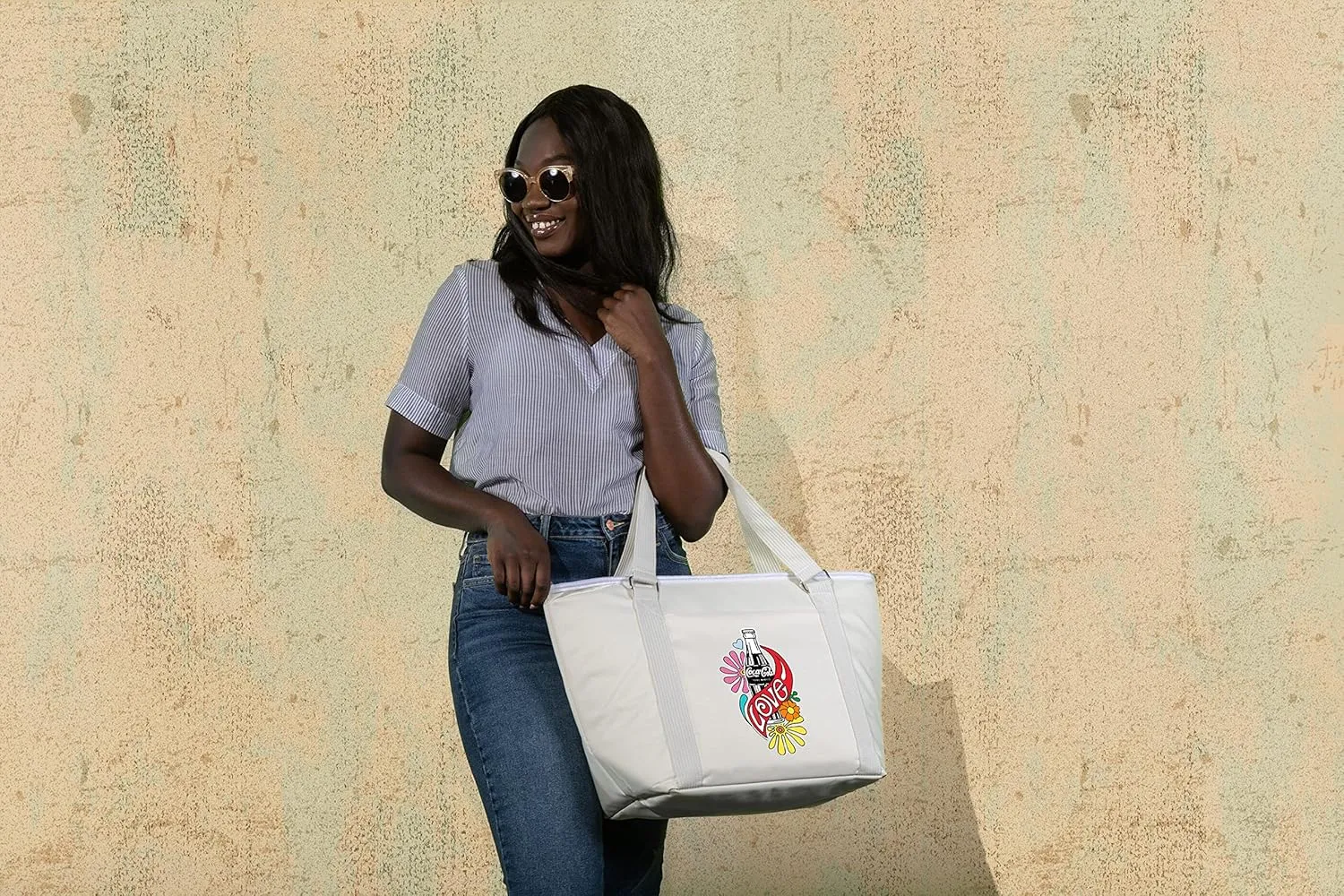PICNIC TIME Coca-Cola Unity Love Topanga Tote Cooler Bag, Soft Cooler Bag, Picnic Cooler