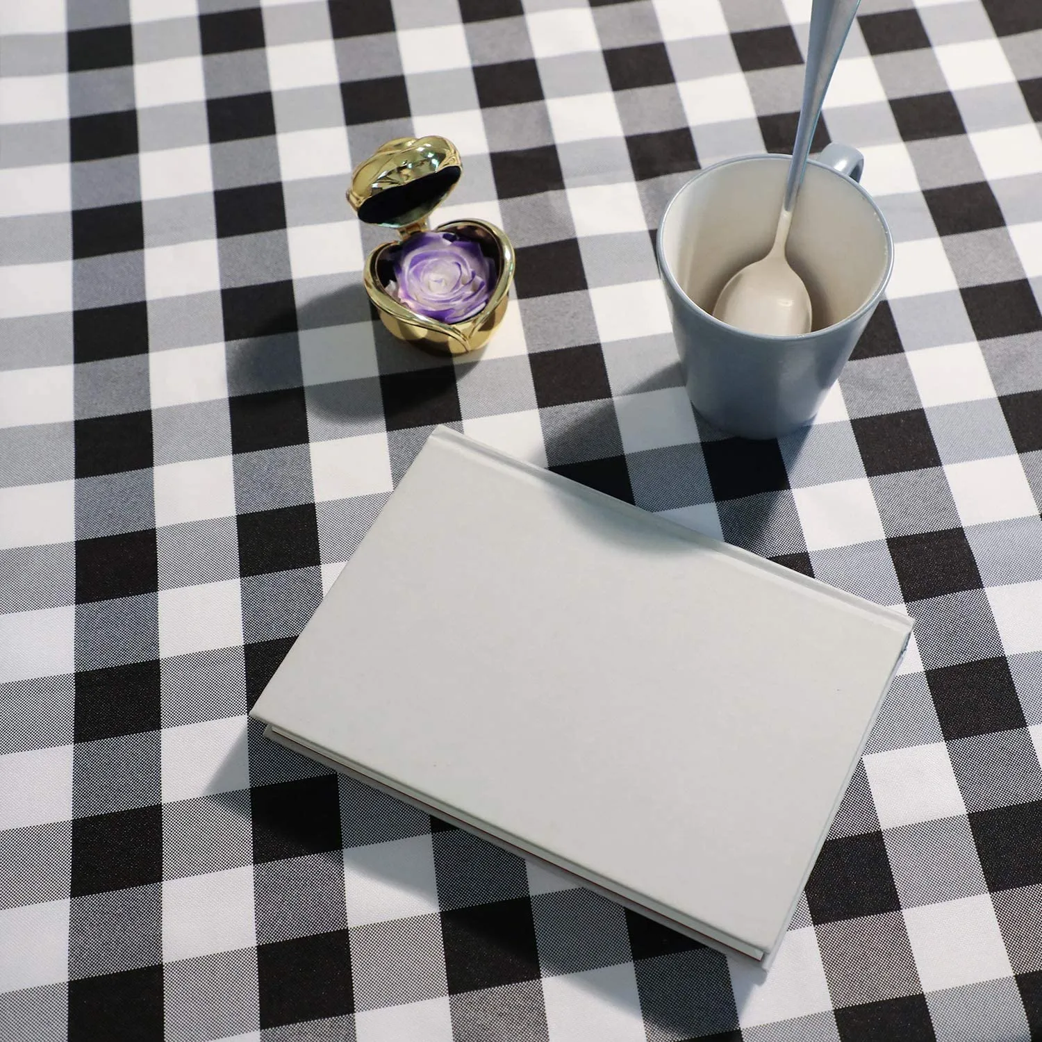 Reluen Black and White Buffalo Plaid Square Tablecloth, Checkered Gingham Buffalo Washable Polyester Tablecloth, 36 x 36 Inch, Home, Kitchen, Dinner, Parties, Indoor, Outdoor, Buffet Tablecloth,