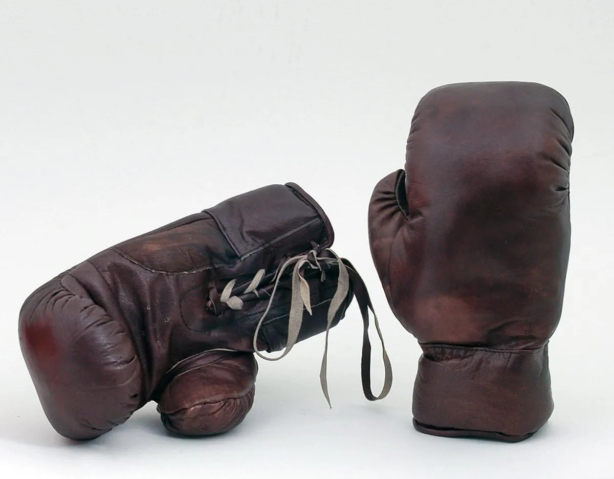 Retro Boxing Gloves 1930's era 12oz Brown Leather Gloves New Unbranded