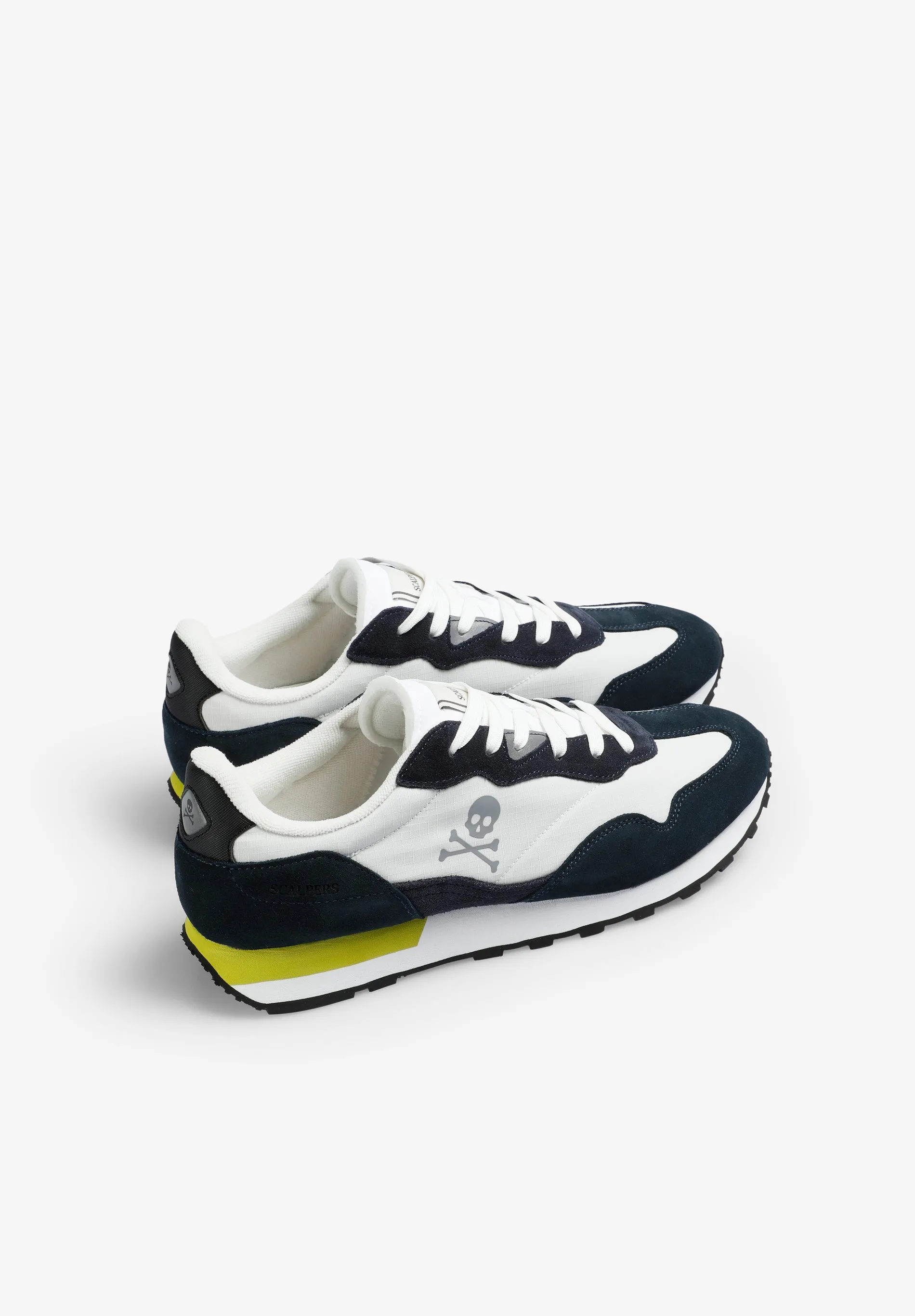 RETRO SUEDE SNEAKERS