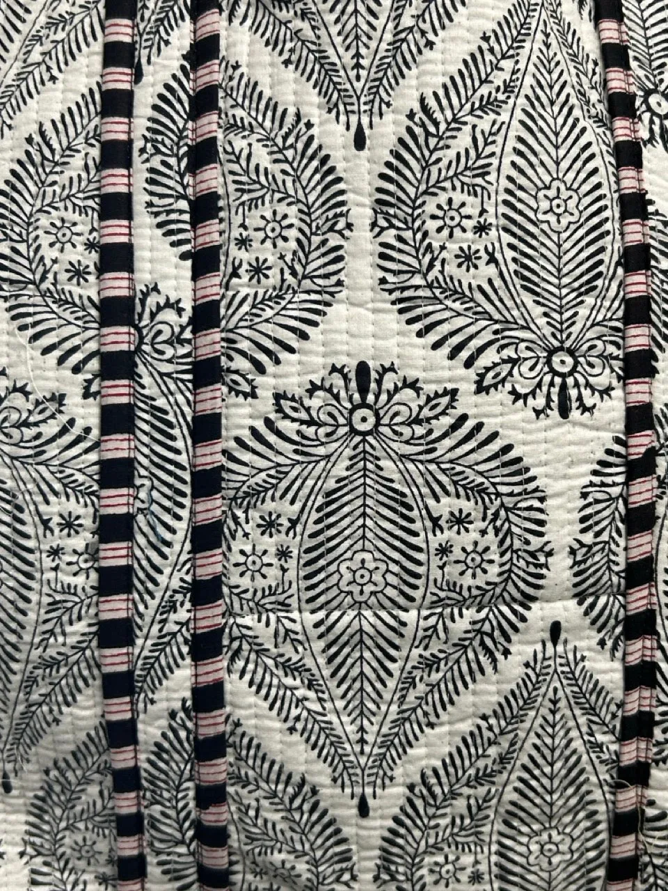 Reversible Cotton Quilted Tote - Monochrome Mughal Motif