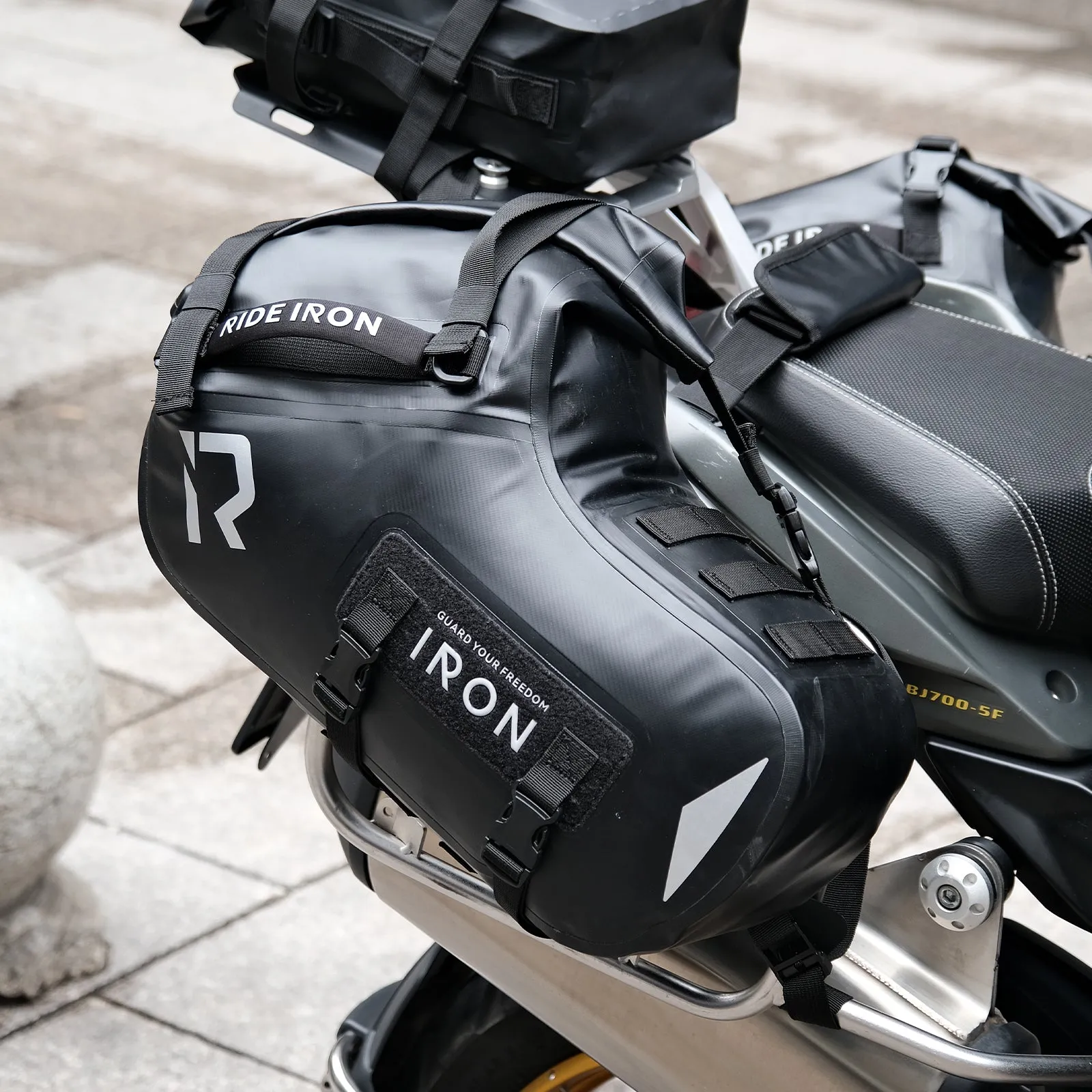 RIDEIRON Waterproof Motorcycle Saddle Storage Bag | MB8005