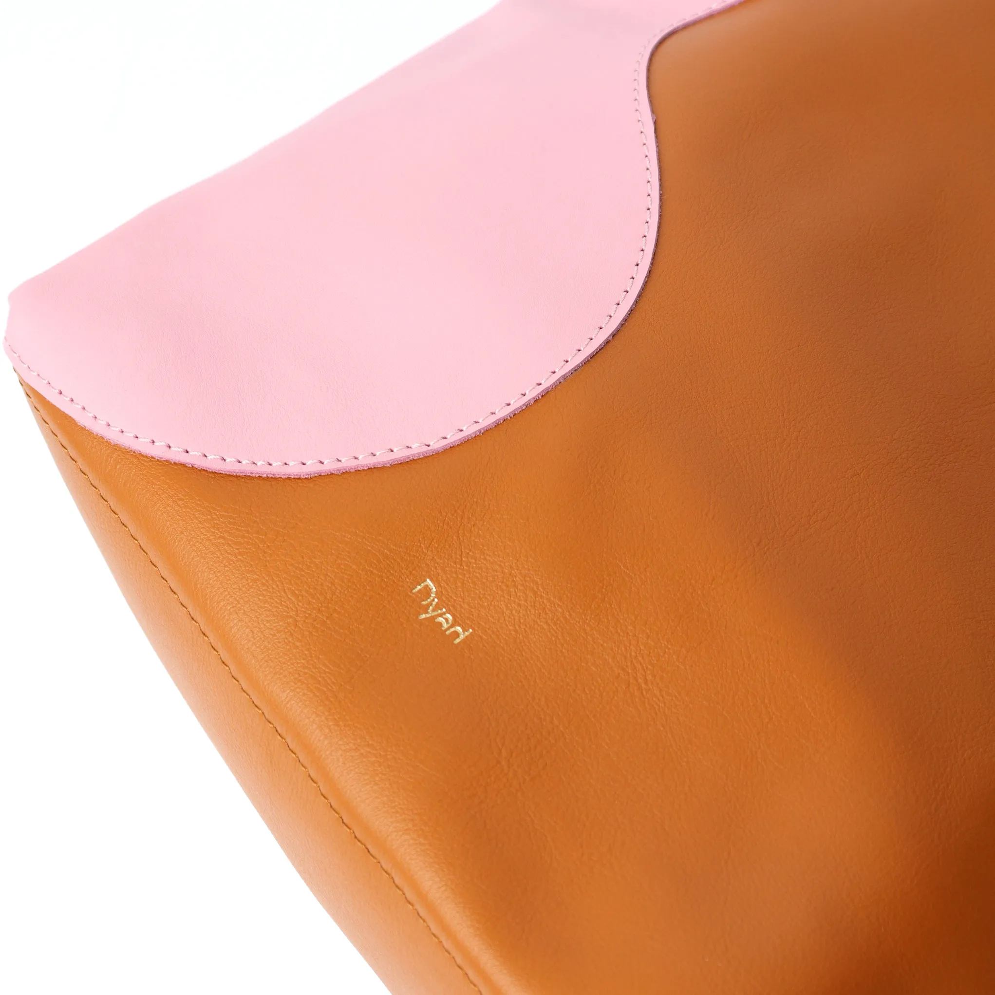 Ripple Tote - Tan / Candy Pink