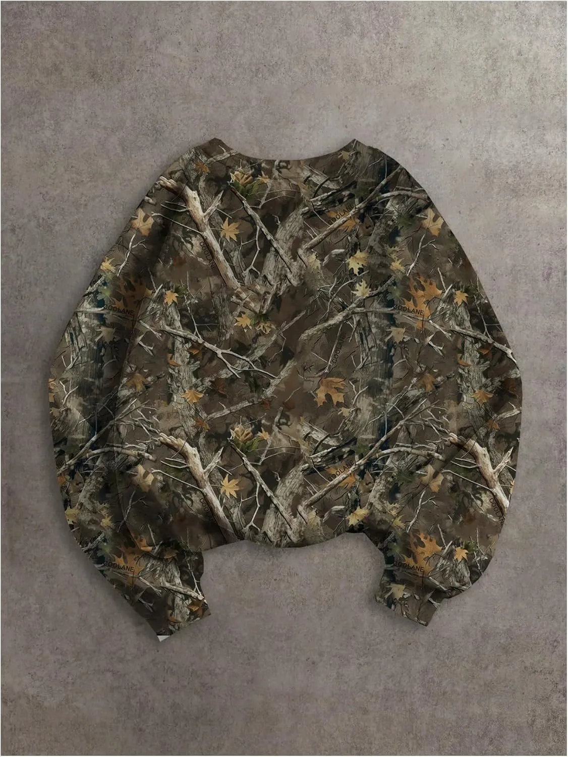 SOLY HUX Women's Camo Graphic Crewneck Sweatshirt Long Sleeve Y2K Vintage Pullover Streetwear Tops