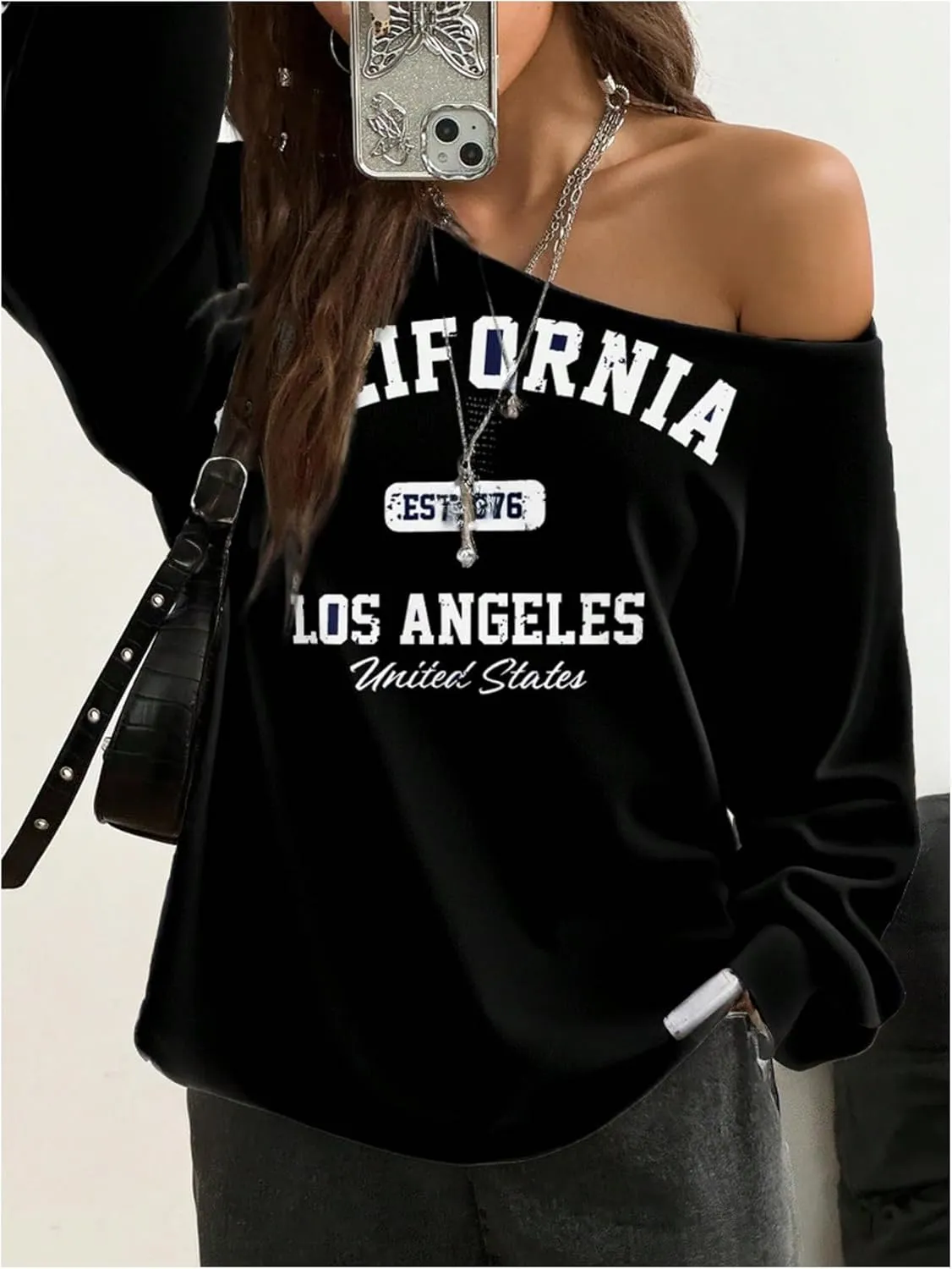 SOLY HUX Women's Off Shoulder Letter Graphic Sweatshirts Long Sleeve Baggy Pullover Streetwear