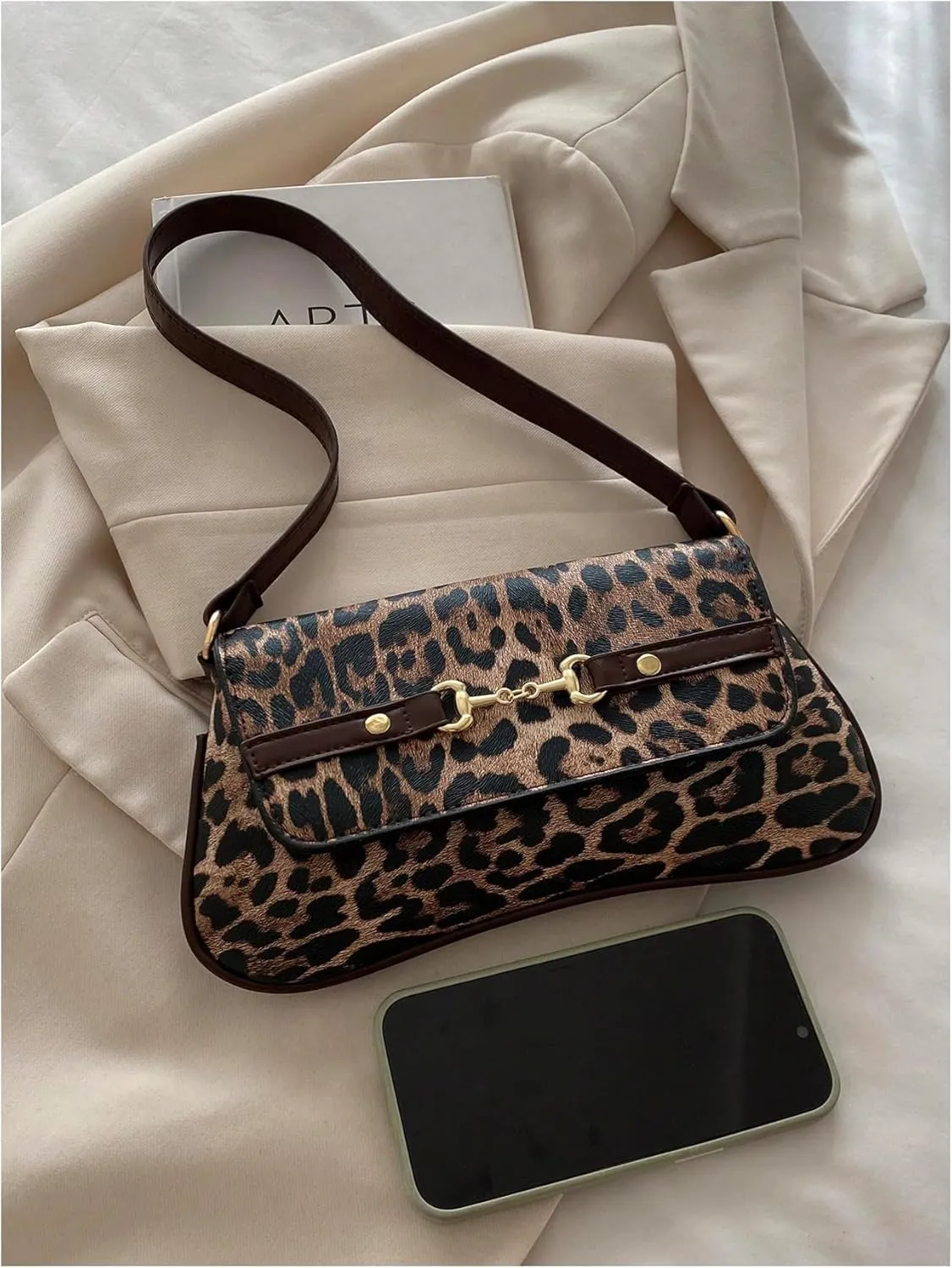 Women's Leopard Print Flap Shoulder Bags Cheetah Underarm Purses Vintage Magnet Handbag